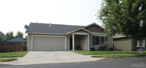2840 Deschutes Ave, Eagle Crest, OR 97756-7090