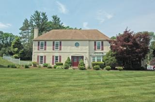 1823 Holland Brook Rd, Branchburg, NJ 08853-4240