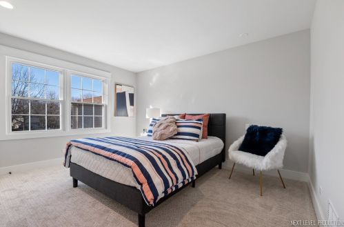 1422 Druid Hills Ct, Naperville IL  60563-1114 exterior
