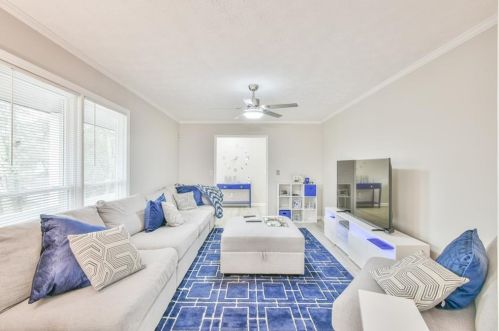 2749 Fieldstone Dr, Conyers GA  30013-1949 exterior