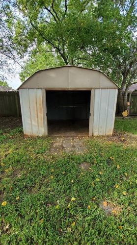 16986 Hummingbird, Conroe TX  77385-3735 exterior