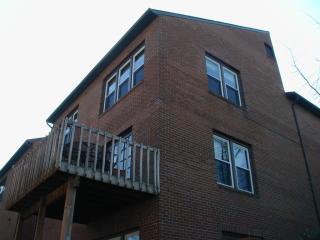 1141 Utah St, Arlington VA  22201-5731 exterior