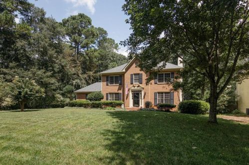 3631 Preston Ct, Lilburn, GA 30047-2467