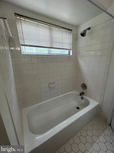 7 Dawn Vw Ct, Silver Spring MD 20904-1252 exterior