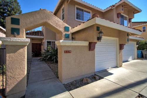 119 Bald Eagle Dr, Vacaville, CA 95688-1052