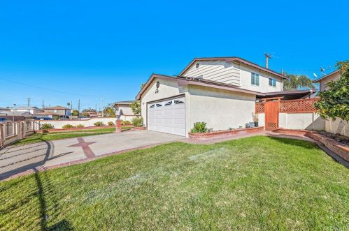 13361 Safari Dr, Whittier, CA 90605-2850