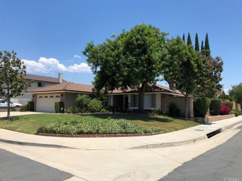 990 Prescott Ave, San Dimas, CA 91773-3835