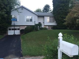 4827 Mays Ave, Reading, PA 19606-2455