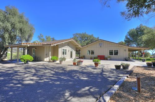 3250 Calzada Ave, Santa Ynez, CA 93460-8706