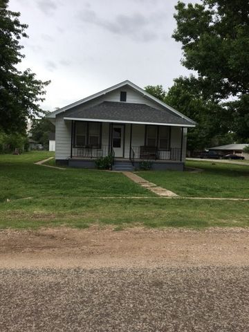 222 Choctaw St, Garber, OK