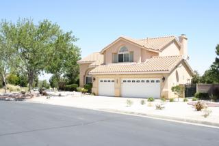 6010 Hyde Park Dr, Palmdale, CA 93551-1602