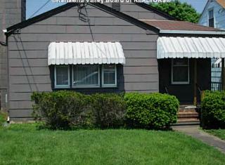 319 19th St, Dunbar, WV 25064-2803