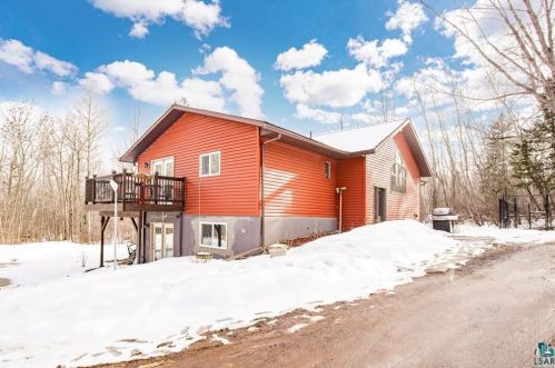 3338 Beech St, Duluth, MN 55804-2600