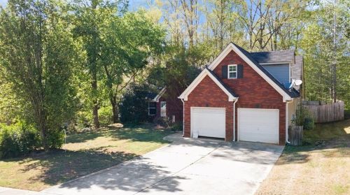 2028 Lantern Dr, Jefferson, GA 30549-6995