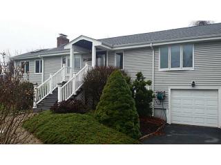 26 Faulkner Cir, Portsmouth, RI 02871-4108