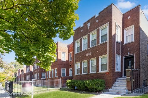 1627 Meade Ave, Chicago, IL 60639-3915