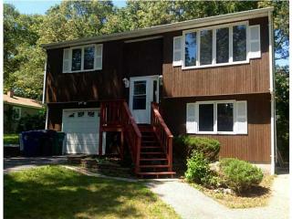 49 Marshall Ave, Warwick, RI 02886-7832