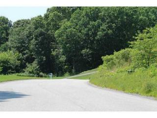 12 Bucks Trl, Westerly, RI 02891-4085