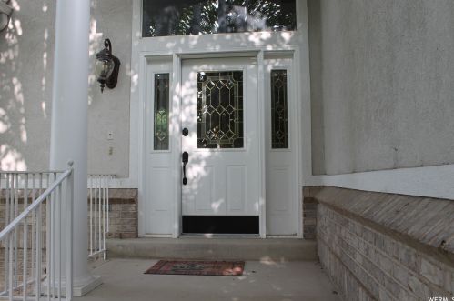 13717 Hackamore Cir, Draper, UT 84020-8521