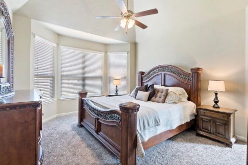 3083 Positano Loop, Bryan TX 77808-5436 exterior