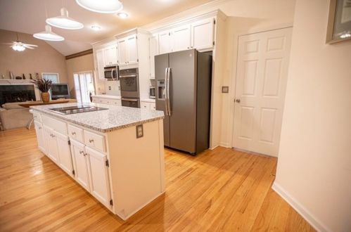 920 Forest Overlook Trl, Atlanta GA  30331-8307 exterior
