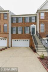 43684 Hamilton Chapel Ter, Ashburn, VA 20148-3136