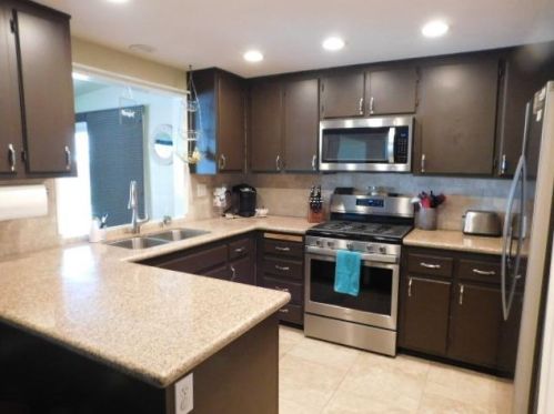 3217 Perryville Ct, Modesto, CA 95354-2159