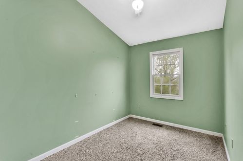 3027 Estate Dr, Noblestown PA  15071-1024 exterior