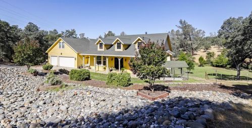 5948 Clair Dr, Browns Valley, CA 95918-9700
