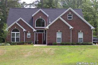 512 Timber Ridge Dr, Lexington, TN 38351-5748
