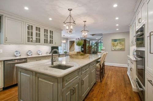 4581 Elizabeth Ln, Atlanta GA  30339-5323 exterior