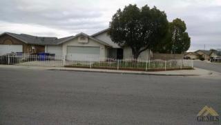 2126 17th Pl, Delano, CA 93215-3781