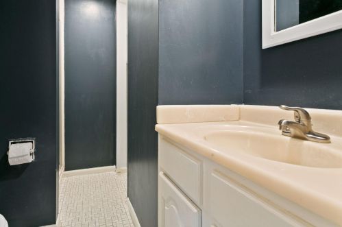 4305 Dunrovin Ln, Saint Paul MN 55123-1727 exterior