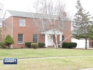 2802 Greenwood Acres Dr, Dekalb, IL 60115-4915
