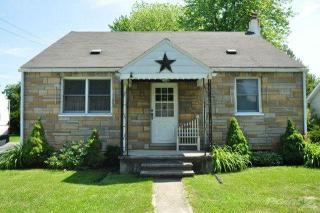 1433 Ott St, Allentown, PA 18104-1807