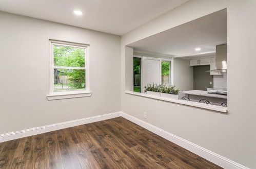 3451 Suffolk Dr, Fort Worth TX  76109-4523 exterior