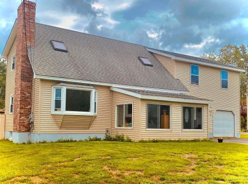 36 Greenwood Dr, Brewer, ME 04412-1736