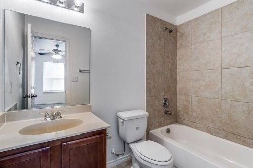 805 College, Princeton TX 75407-6734 exterior