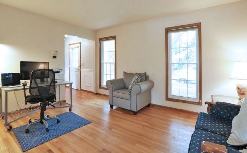 809 Burning Trl, Carol Stream IL  60188-9148 exterior