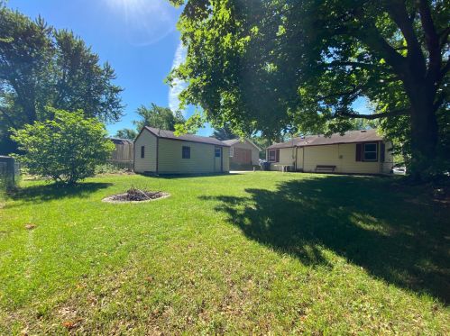 2311 Holloway Ave, Saint Paul MN  55109-4004 exterior