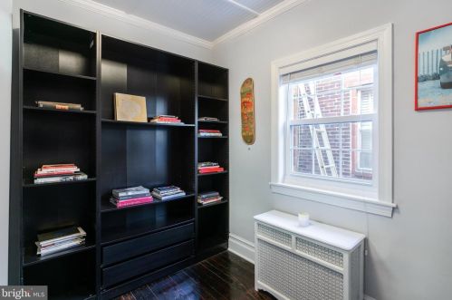 2125 16th St, Philadelphia PA  19121-0016 exterior