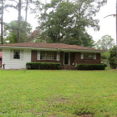 402 Brookside Dr, Adel, GA 31620-2810