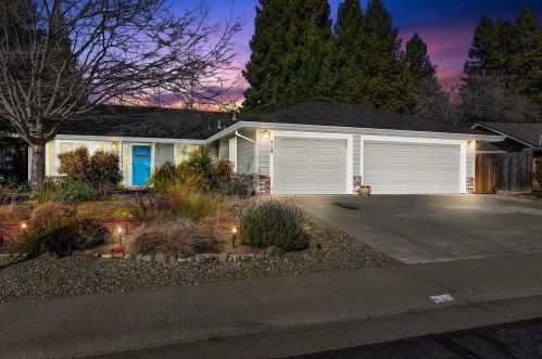 117 Sombrero Way, Folsom, CA 95630-2223