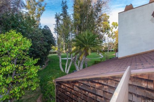 9439 Friendly Woods Ln, Whittier CA 90605-1657 exterior