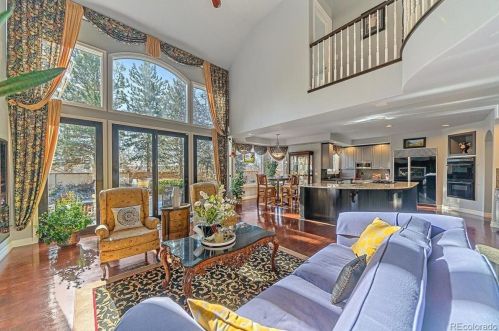 51 Cherry Hl Farm Dr, Englewood CO 80113-7169 exterior