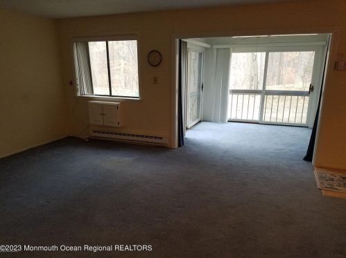 53 Lexington Ct, Tinton Falls NJ  07701-5464 exterior