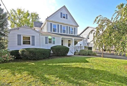 339 Chestnut St, Stirling, NJ 07980-1146