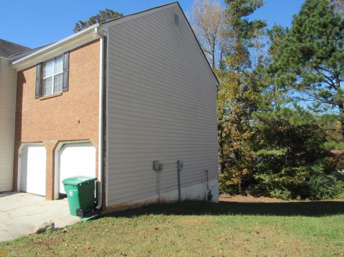 1015 Crooked Creek Rd, Lithonia GA  30058-6178 exterior