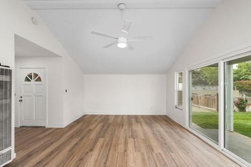 1218 Maple St, Santa Ana CA  92707-1304 exterior