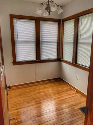 4908 Walnut Ave, Hammond, IN 46327-1766